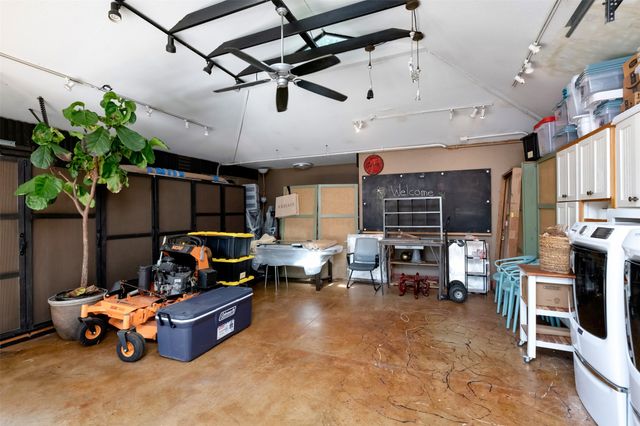 803 Brookhurst Drive, Dallas, TX 75218