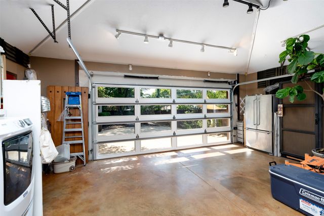 803 Brookhurst Drive, Dallas, TX 75218