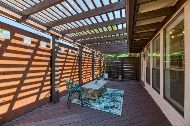 803 Brookhurst Drive, Dallas, TX 75218