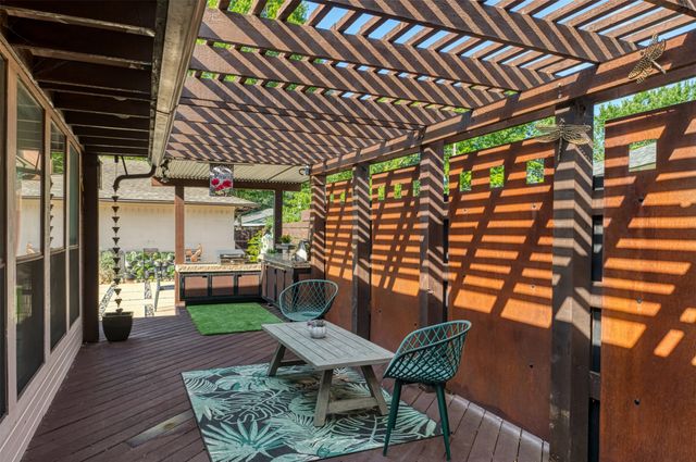 803 Brookhurst Drive, Dallas, TX 75218