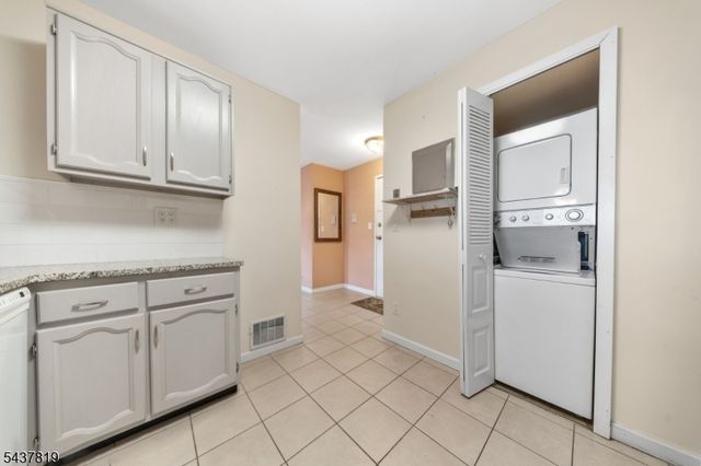 1190 W St Georges Ave C43, Linden City, NJ 07036
