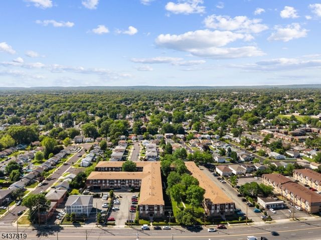 1190 W St Georges Ave C43, Linden City, NJ 07036