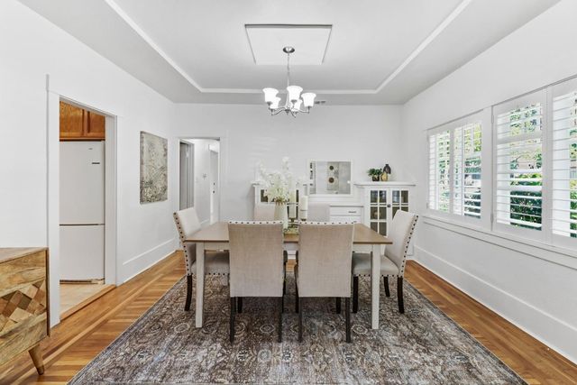 4229 T St, Sacramento, CA 95819