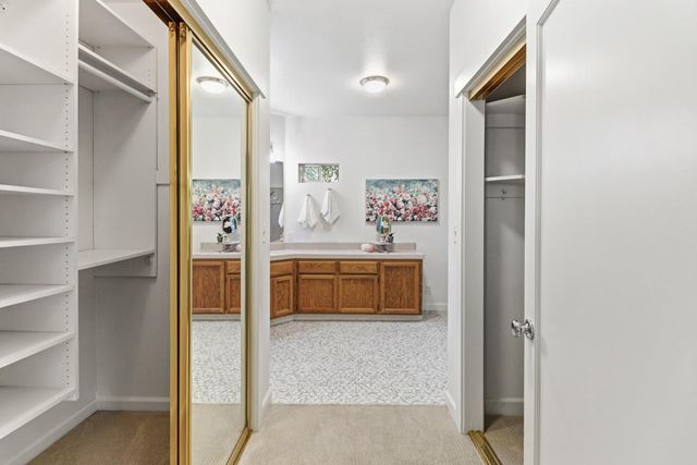 4229 T St, Sacramento, CA 95819
