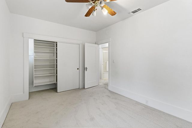 4229 T St, Sacramento, CA 95819