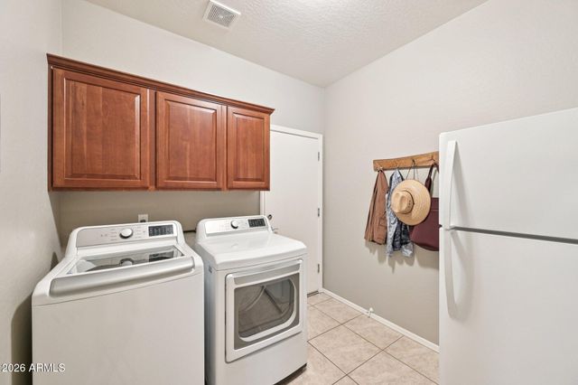 6233 W BAJADA Road, Phoenix, AZ 85083