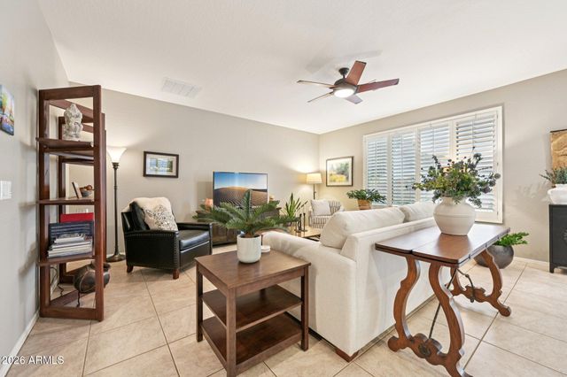 6233 W BAJADA Road, Phoenix, AZ 85083