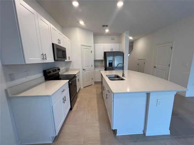 2211 PORTRAIT STREET, Kissimmee, FL 34758