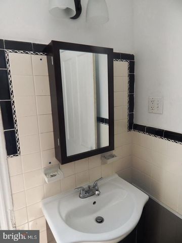 718 W ELM ST, Norristown, PA 19401