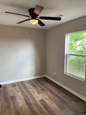 126 Jonquil Place, Hot Springs, AR 71913