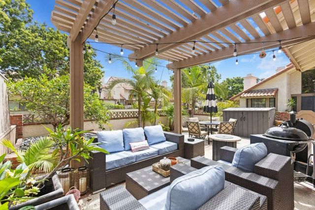 20932 Coastview Lane, Huntington Beach, CA 92648