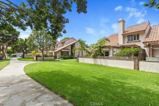 20932 Coastview Lane, Huntington Beach, CA 92648