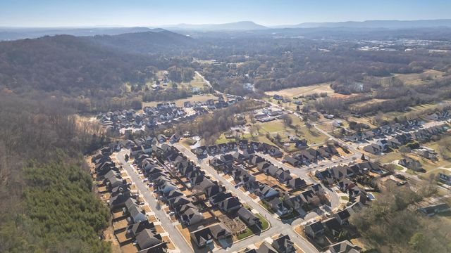 5475 Bungalow Circle, Hixson, TN 37343