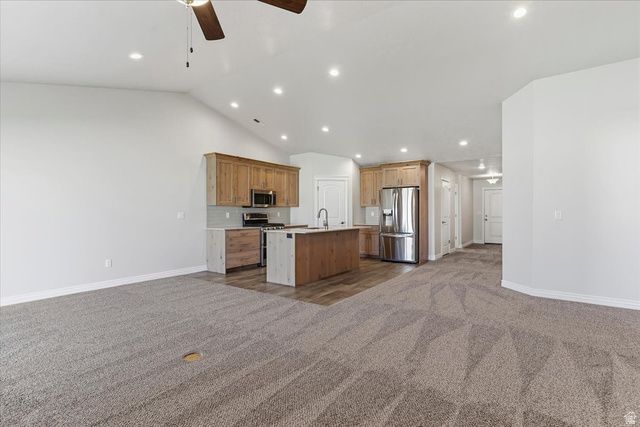 2028 W GRACE WAY, Layton, UT 84041