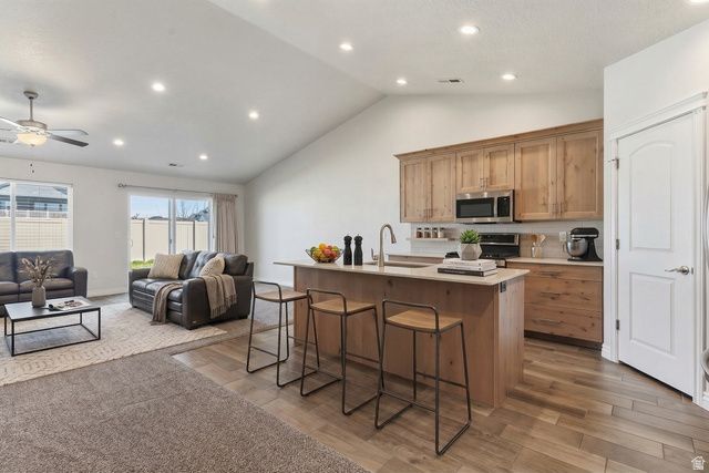 2028 W GRACE WAY, Layton, UT 84041