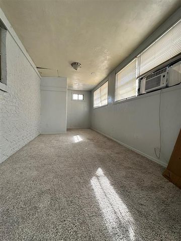 860 S Scott Street, Del City, OK 73115