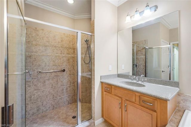 9704 Cobalt Cove CIR, Naples, FL 34120