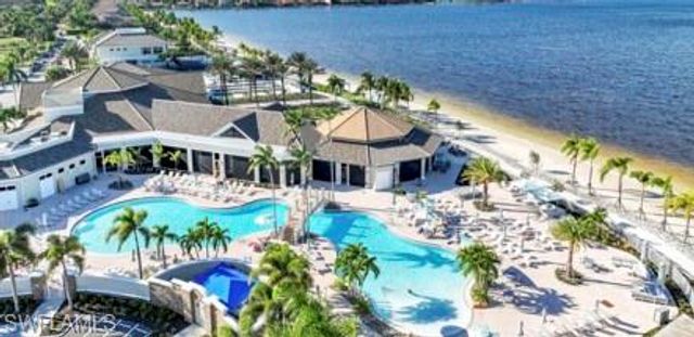 9704 Cobalt Cove CIR, Naples, FL 34120