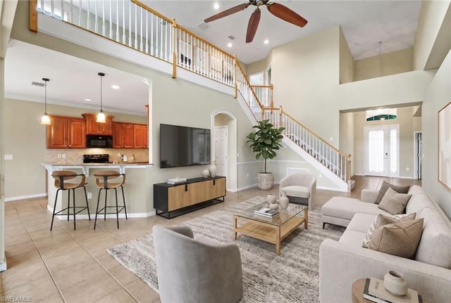 9704 Cobalt Cove CIR, Naples, FL 34120