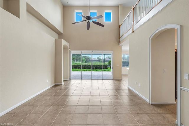 9704 Cobalt Cove CIR, Naples, FL 34120