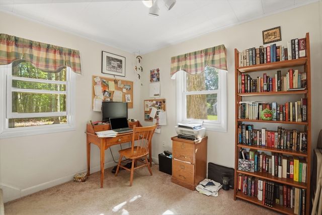 134 Peninsula Drive, Lunenburg, MA 01462