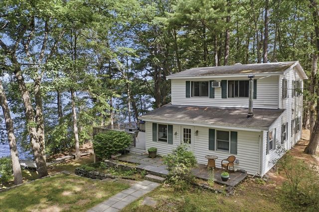 134 Peninsula Drive, Lunenburg, MA 01462