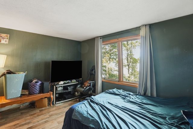 134 Peninsula Drive, Lunenburg, MA 01462