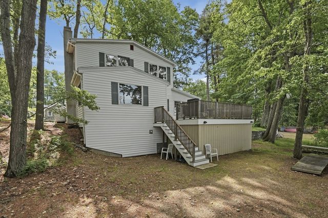 134 Peninsula Drive, Lunenburg, MA 01462