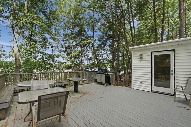 134 Peninsula Drive, Lunenburg, MA 01462