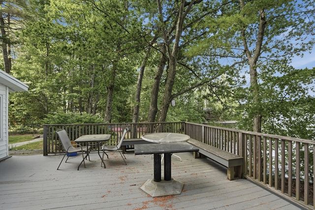 134 Peninsula Drive, Lunenburg, MA 01462