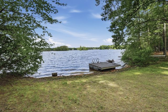 134 Peninsula Drive, Lunenburg, MA 01462
