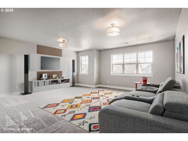 12955 Sw Buckfield Ln, King City, OR 97224