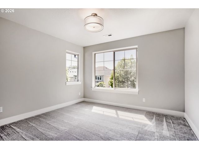 12955 Sw Buckfield Ln, King City, OR 97224