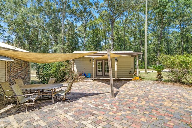 6455 Co Highway 0605, Defuniak Springs, FL 32433