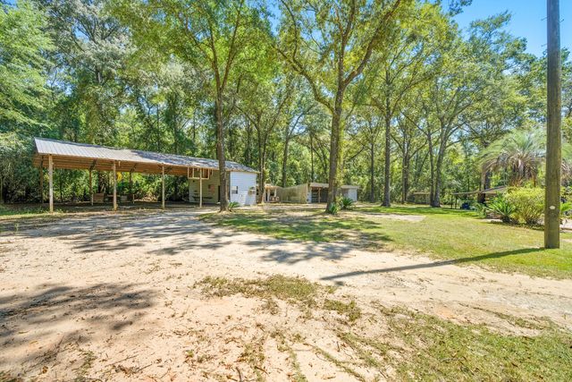 6455 Co Highway 0605, Defuniak Springs, FL 32433