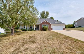 429 Bluff Drive, Troy, MO 63379