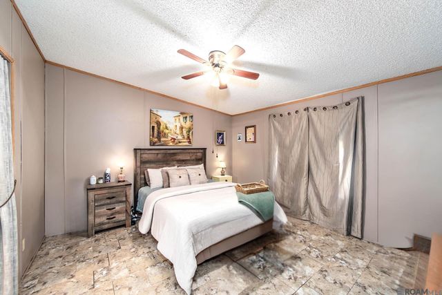 132 Cypress Villa, Gheens, LA 70355