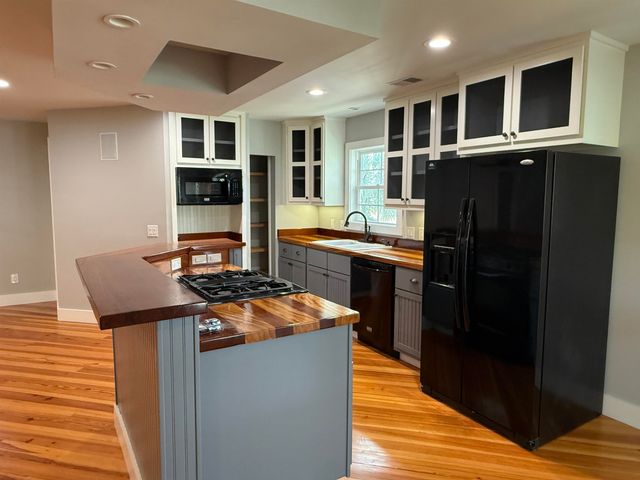 1708 25th Ave. N, North Myrtle Beach, SC 29582