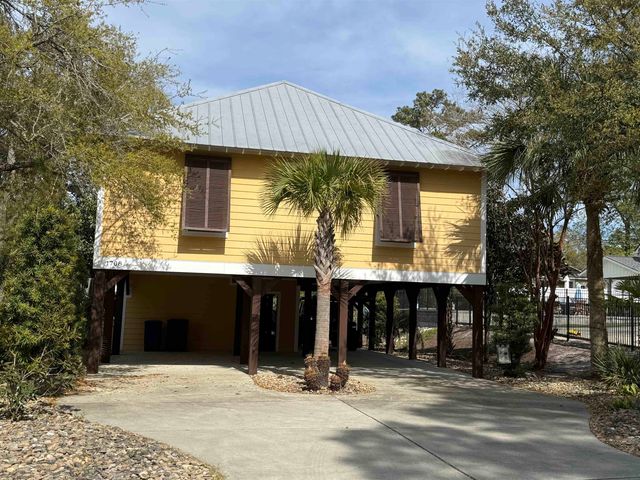 1708 25th Ave. N, North Myrtle Beach, SC 29582