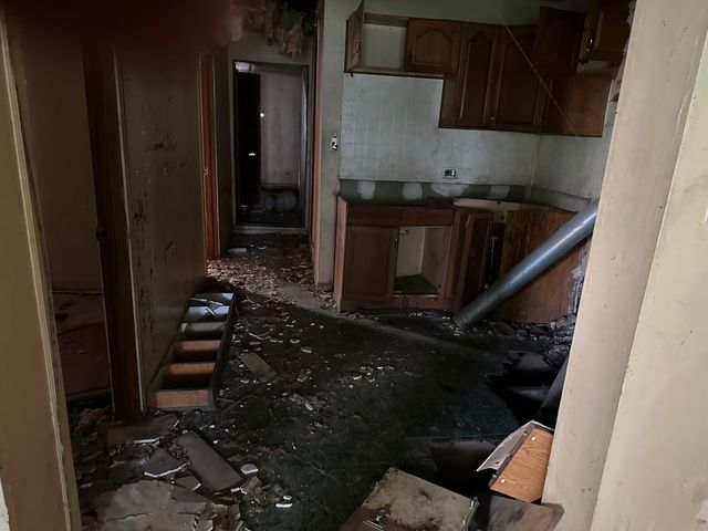 3830 W Fillmore Street, Chicago, IL 60624