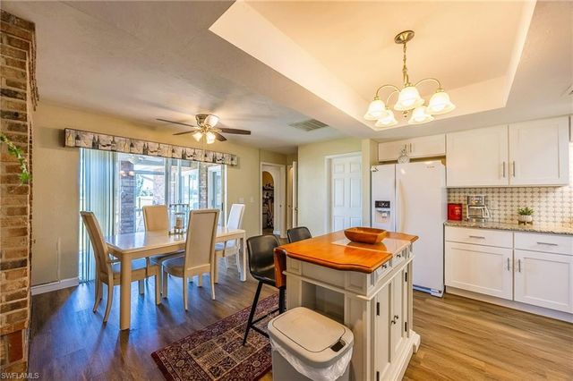 238 SE 9th TER, Cape Coral, FL 33990