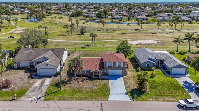 238 SE 9th TER, Cape Coral, FL 33990