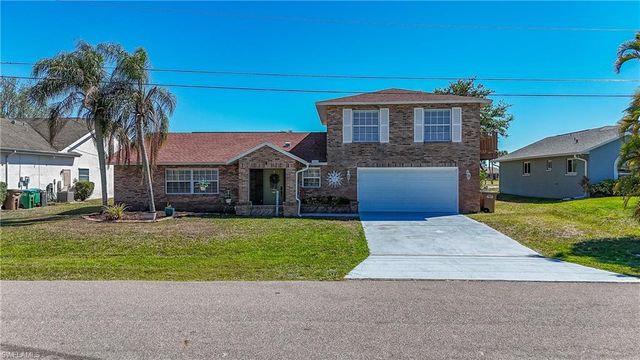 238 SE 9th TER, Cape Coral, FL 33990