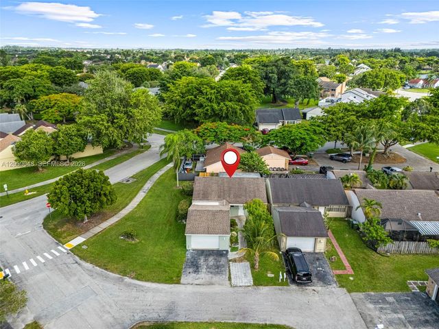 1378 Osprey Ct, Homestead, FL 33035