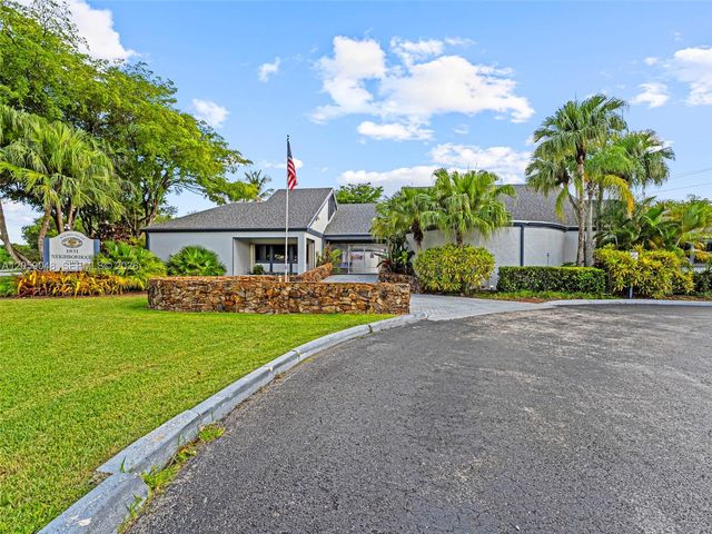 1378 Osprey Ct, Homestead, FL 33035