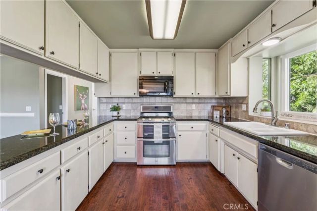 24798 Edelweiss, Crestline, CA 92325