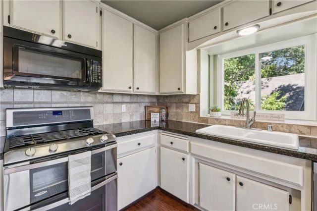 24798 Edelweiss, Crestline, CA 92325