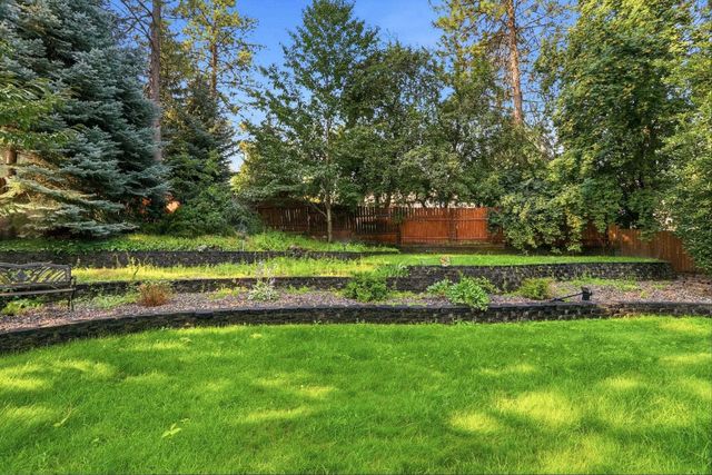 1312 E Brierwood Dr, Spokane, WA 99218