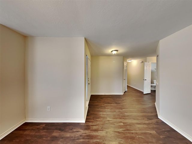 2219 Shady Pine Drive, Conroe, TX 77301