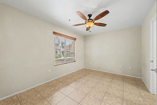 16825 N 14th Street Unit 49, Phoenix, AZ 85022